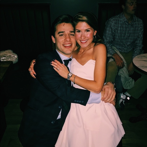 Meet your Posher, Lexie - Picture 8 of 8